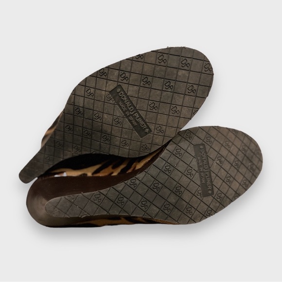 Donald J. Pliner Ponytail Animal Print Pump Size 8 | Brown Leopard Pattern | $30 - Picture 6 of 7